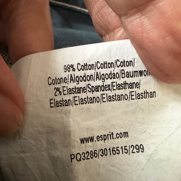 Esprit denim shorts - Picture 3 of 5